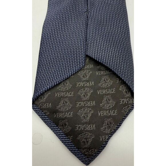Vintage Gianni Versace Mens Silk Tie‎ 58" X 3 5/8" Made In Italy - Picture 4 of 8